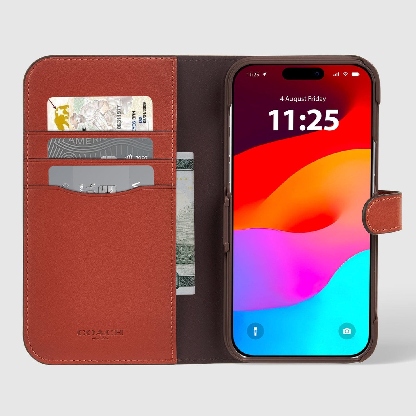 Coach Folio Signature Tan - iPhone 15 Pro